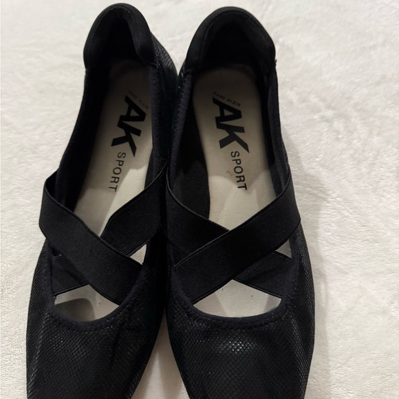 Anne Klein Y2K Sporty Ballerina Black Flat Shoes Size 9 - Picture 2 of 8